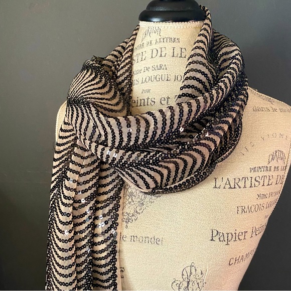 Cejon Accessories - Vintage Cejon black sequin long scarf